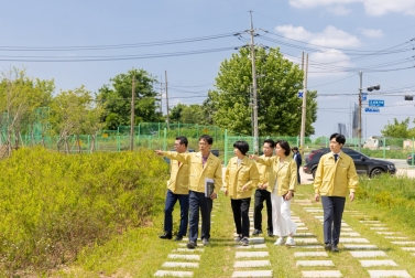 도시교통위원회 현장방문-식목일 식재지