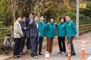 제299회 임시회- 도시교통위원회 현장방문-덕원여고