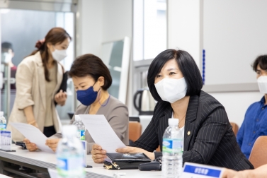 미래복지위원회 현장방문-화곡중앙시장고객센터